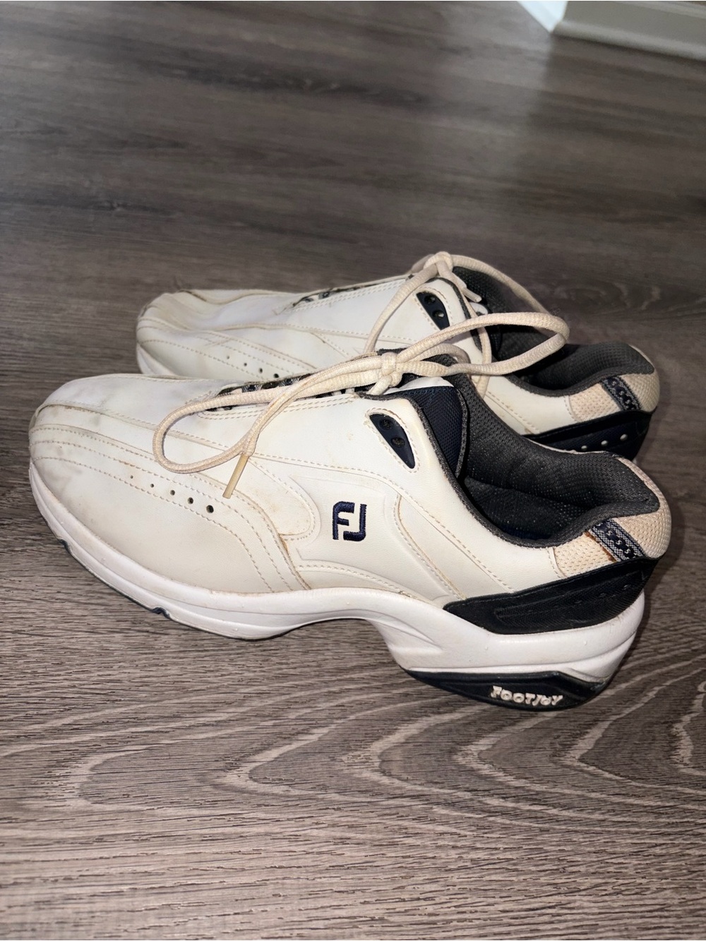 FootJoy Men’s White and Navy Golf Spiked Sneakers